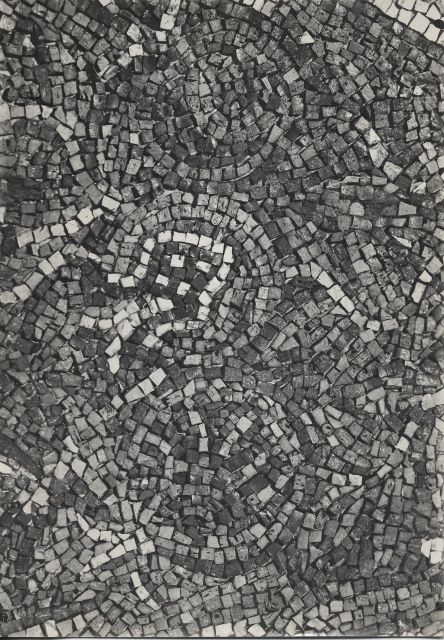 Zigrossi, Giuseppe — Anonimo romano sec. IX - S. Marco Evangelista al Campidoglio, mosaico dell'arco trionfale: motivi decorativi — particolare